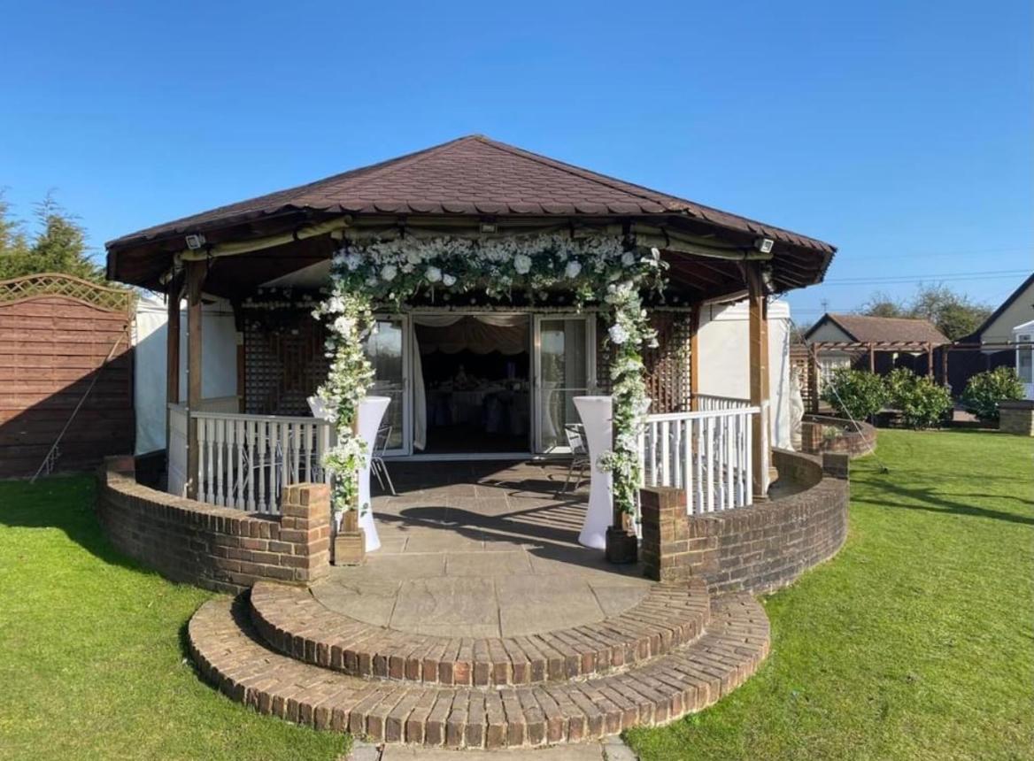 Rettendon Lodge Battlesbridge Εξωτερικό φωτογραφία